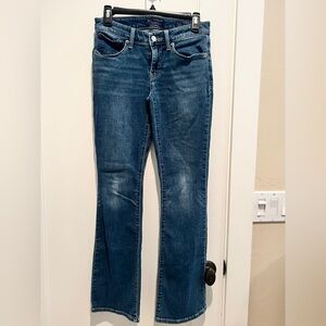 Women's Blue Jeans